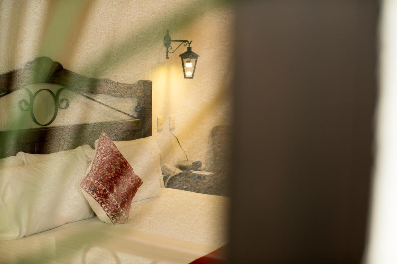 Rosario Hotel ซานกริสโตบัล เด ลาสกาซาส ภายนอก รูปภาพ